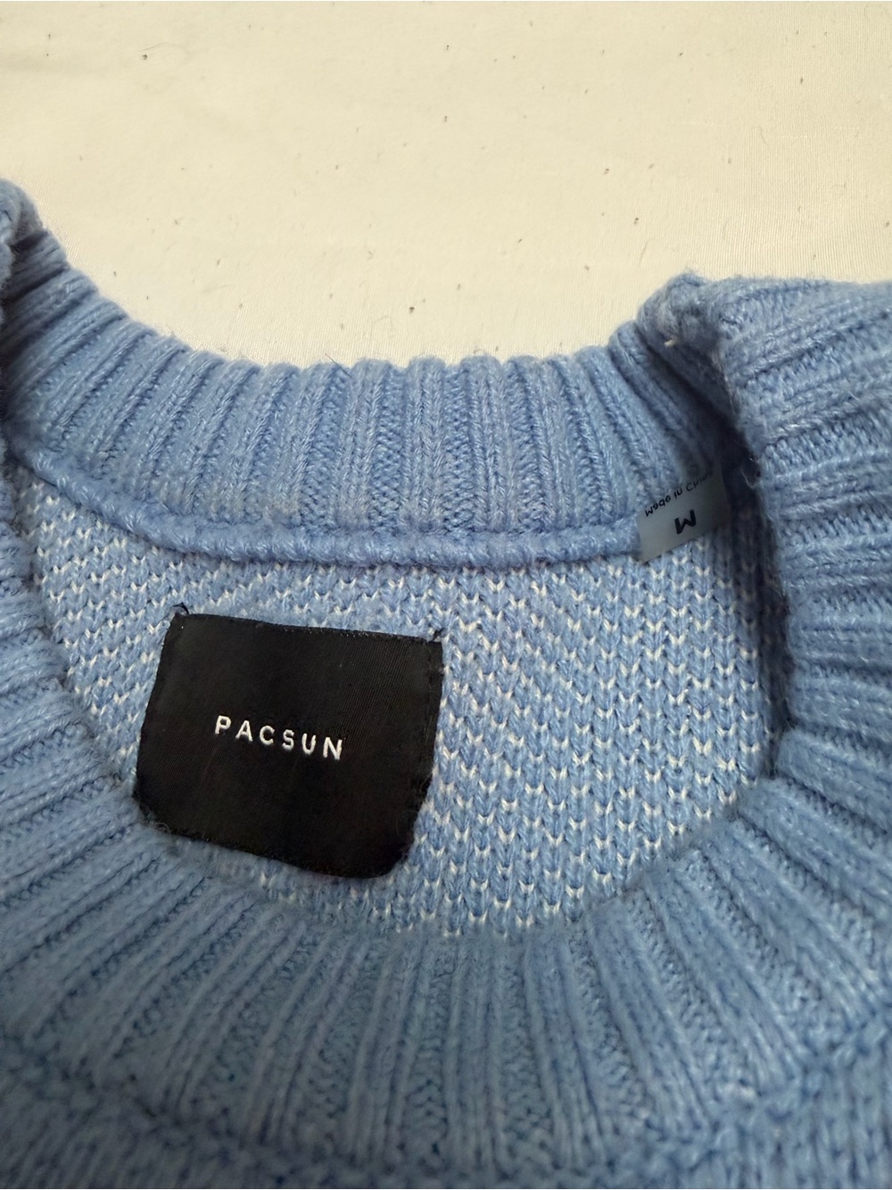 PacSun Light Blue Crewneck Sweater with Cream Graphic - Picture 2 of 2